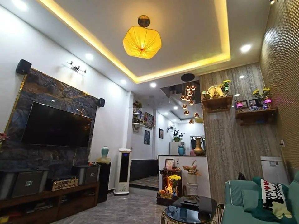 LÊN SÓNG SIÊU PHẨM HOÀNG DƯ KHƯƠNG,Q10, 3TY450,1T,2L , 3PN,4WC, ĐANG CHO THUÊ KHO 15TR/TH,HẺM 5M