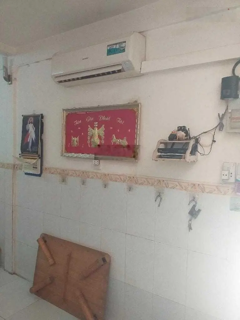 Bán nhà Quận 3, Lý Chính Thắng, 2 tầng x 23m2, 3 căn ra mặt tiền, 2. X tỷ
