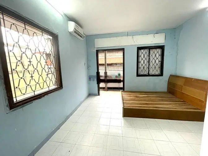 Nhà 2 tầng kdbb chợ Phú xuận , thu nhập 15 tr giá 4,2 tỷ. 4*15
