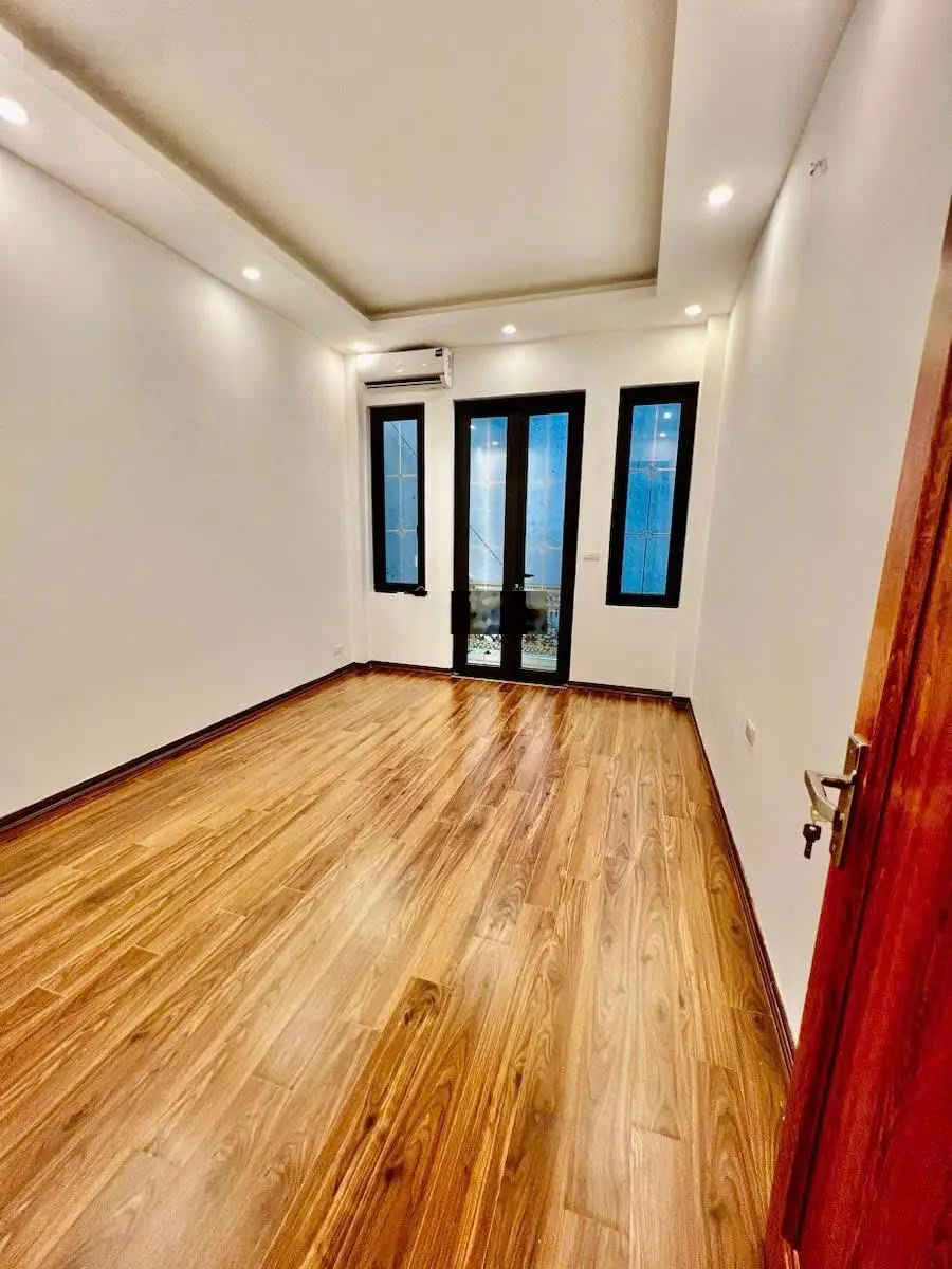 Nhà đẹp giá nét! Lê Trọng Tấn - full nội thất - 2 thoáng trước sau - 42m2 * 4 tầng - 8.4 tỷ
