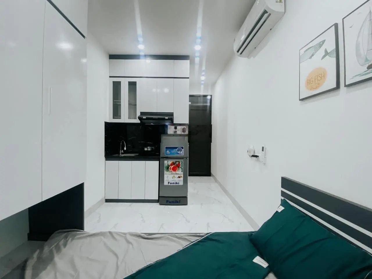 Cần thanh khoản! CHDV đẹp lõi Thanh Xuân, xây mới, ngõ nông, 61m2*6T*20p KK, TM, PCCC, giá tốt