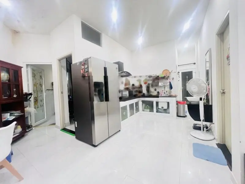 Bán nhà hẻm xe hơi Quận 3 - 156m2 (10 x 16) ô tô ngủ nhà - ngay vòng xoay Dân Chủ - chỉ 17 tỷ