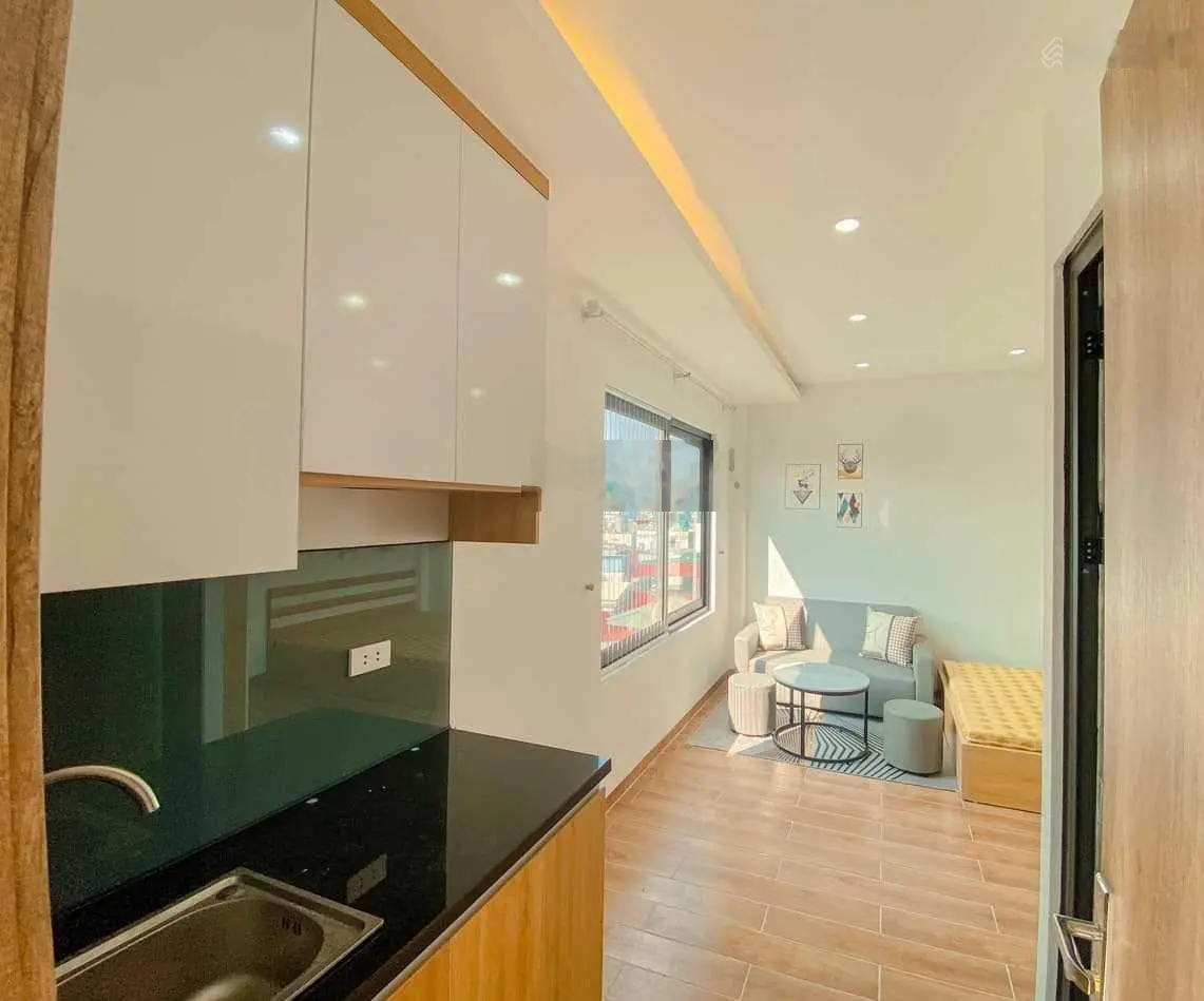 Bán tòa căn hộ dịch vụ Ngọc Hà, 67m2x6tầng, ô tô đỗ cửa - chỉ 9.3 tỷ. LH: 0904 161 ***
