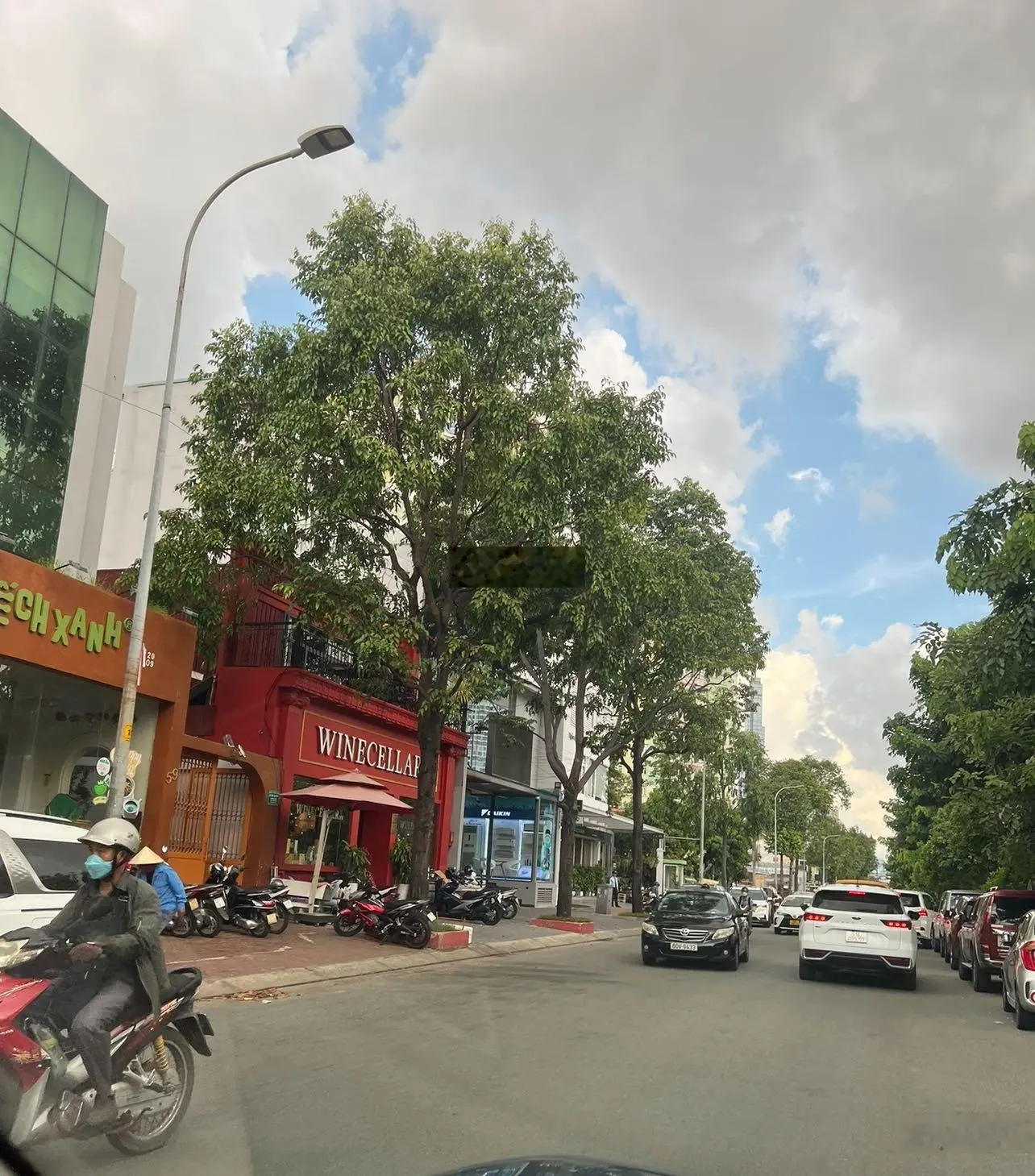 Bán mặt tiền Song Hành-An Phú An Khánh- Q2 - Diện tích: 7.5m X 20m =150m2 Giá 65 Tỷ