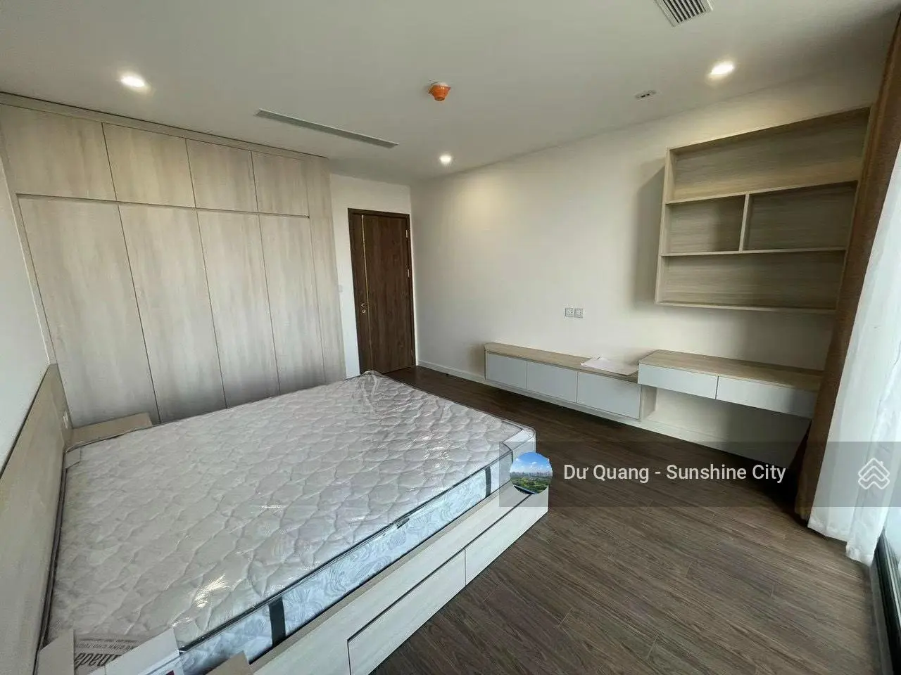 Bán CH duplex, 158m2 giá siêu hời tại Sunshine City, Đông Ngạc, Bắc Từ Liêm, Hà Nội + có ban công