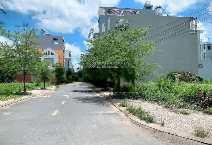 Bán gấp lô đất 120m2 khu phố Tân Phước, P Tân Bình, TP Dĩ An, Tỉnh Bình Dương