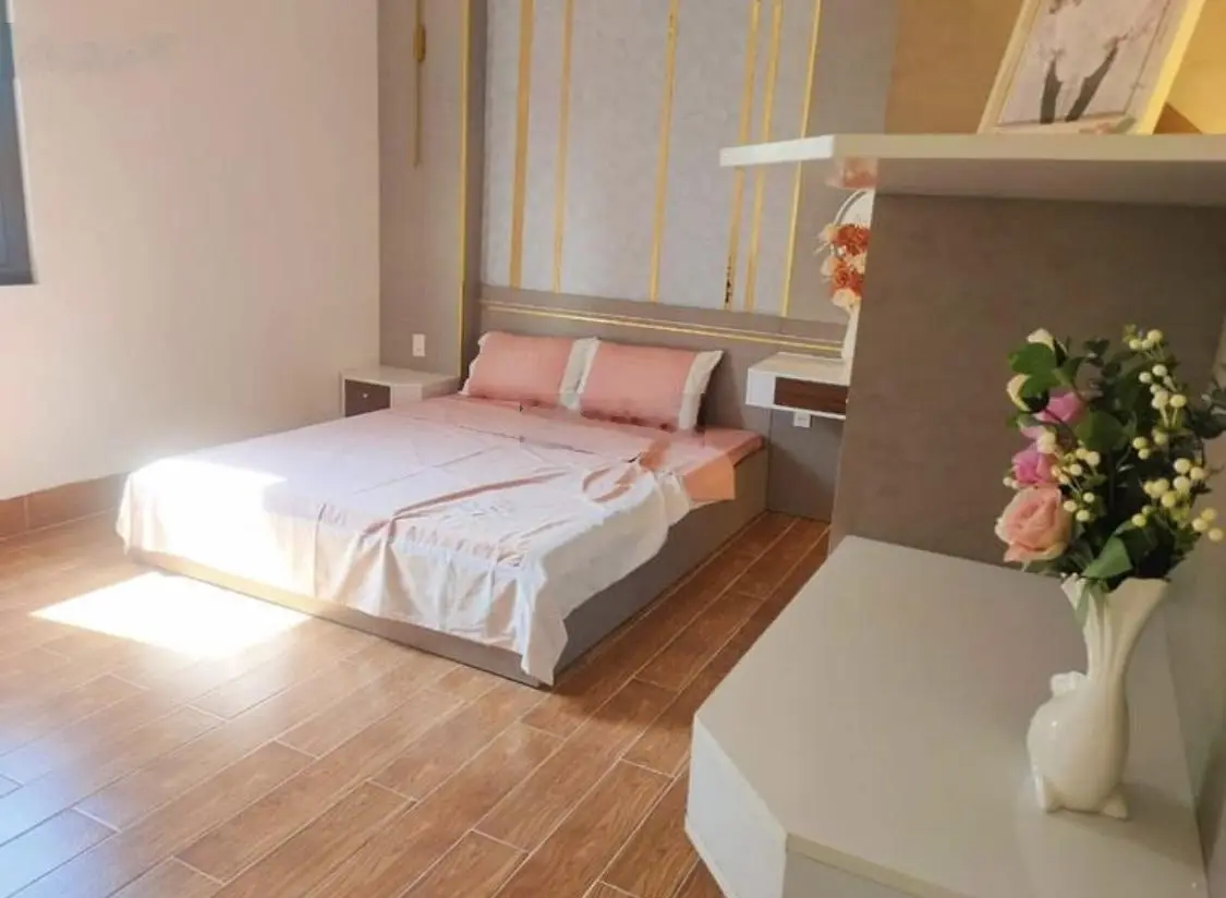 Giá Nhà Tốt ! Bán Gấp Nhà Thoại Ngọc Hầu Tân Phú 1 Trệt 1 Lầu DTSD 110m2 Sổ Hồng Riêng Giá 2 Tỷ 690