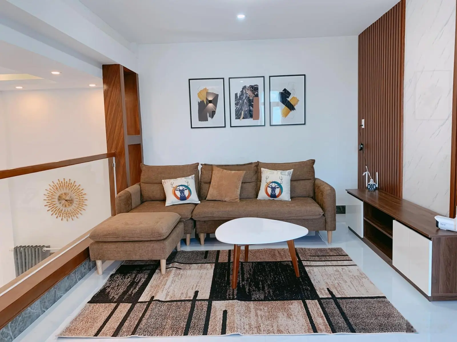 Diện tích: 5 x 14m (70m2)-giá: 8.5 tỷ-gần chợ Tân Bình - hẻm to đẹp - Lạc Long Quân, Thiên Phước