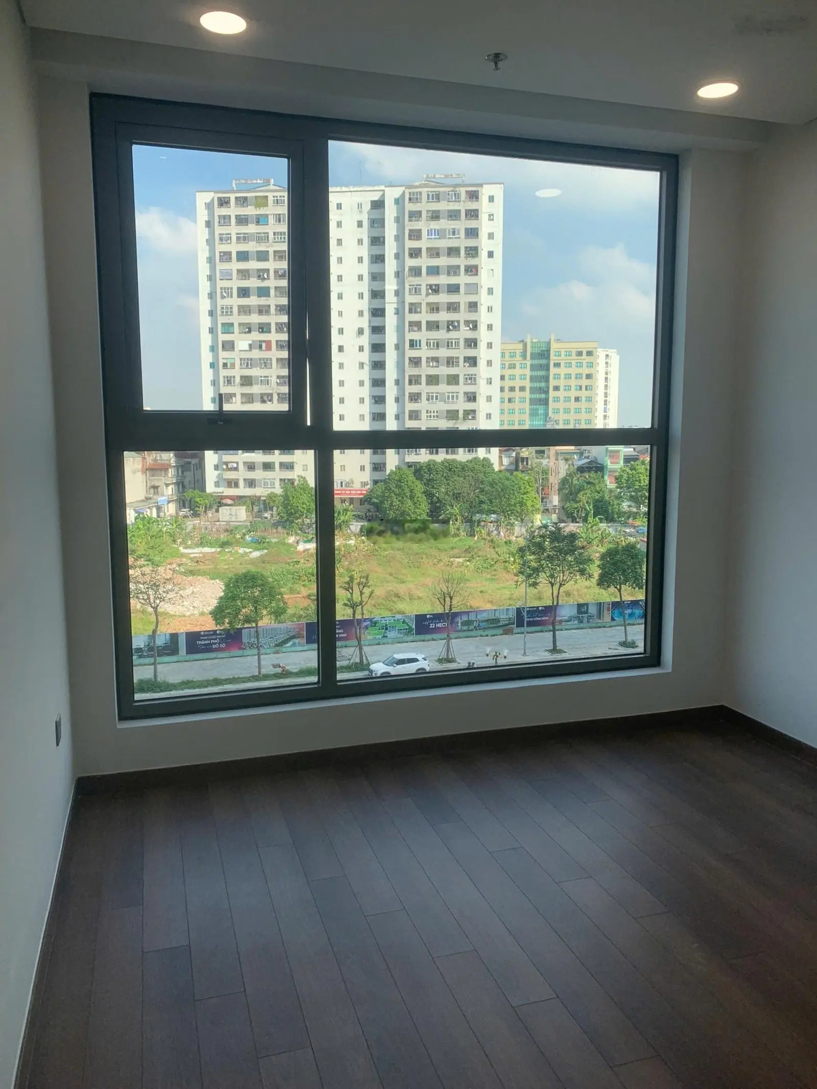Bán căn chung cư 89,53m Chung cư Khái Sơn Long Biên City giá 5 tỷ 430 .