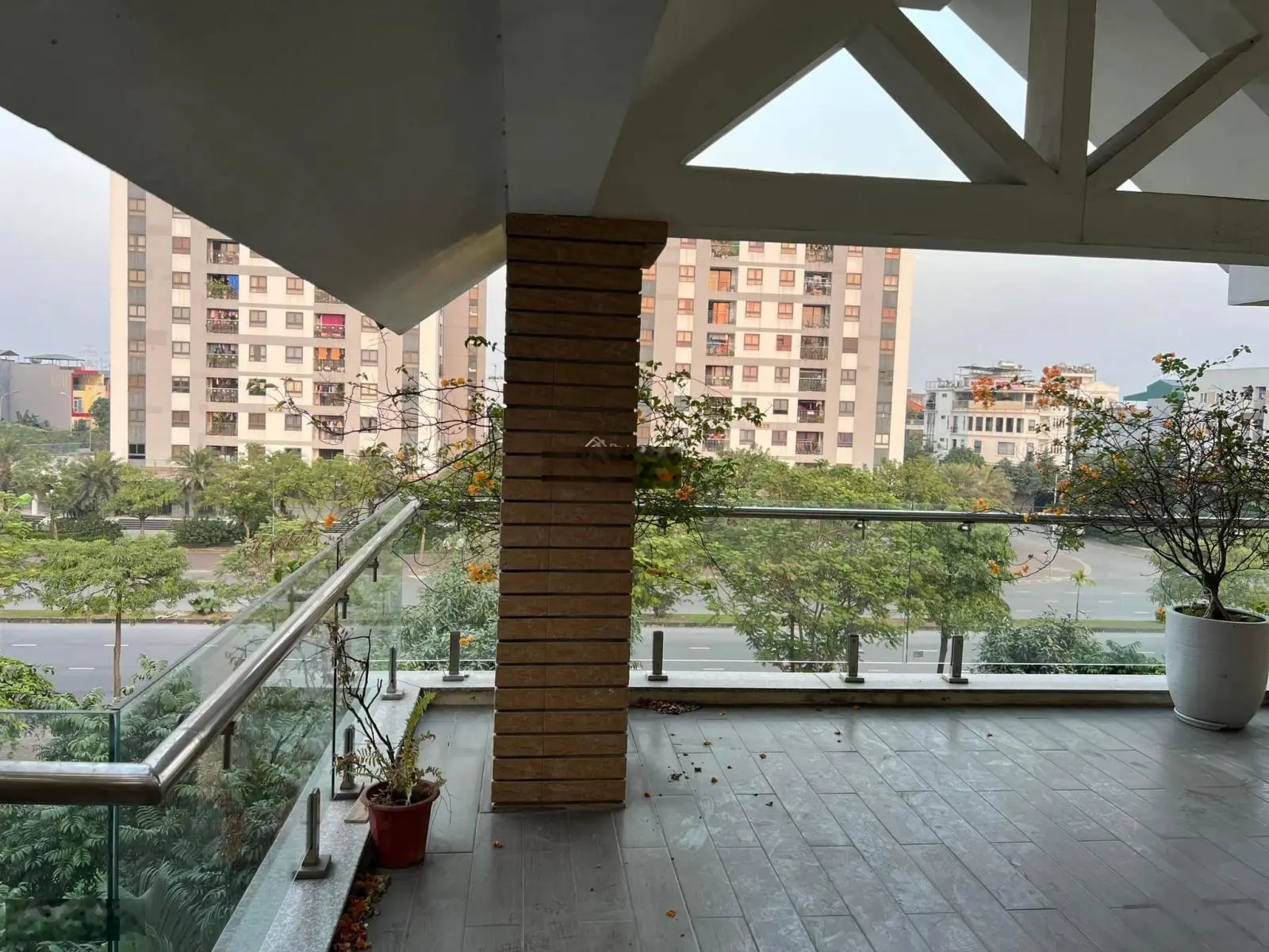 Bán gấp biệt thự vườn 110m2 khu đô thị Việt Hưng 16 tỷ