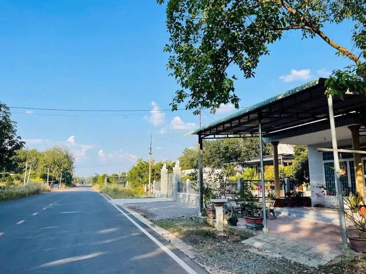 Bán 10x44= 440m2 nằm giữa KCN Minh Tâm, chợ dân đông tiện xây trọ