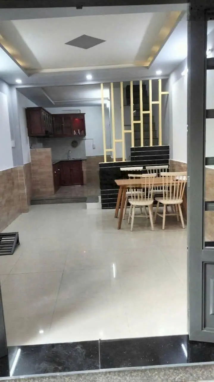 Bán nhà riêng 2PN, 2WC, 28m2 tại Phan Bội Châu, Bình Thạnh, 4,5 tỷ