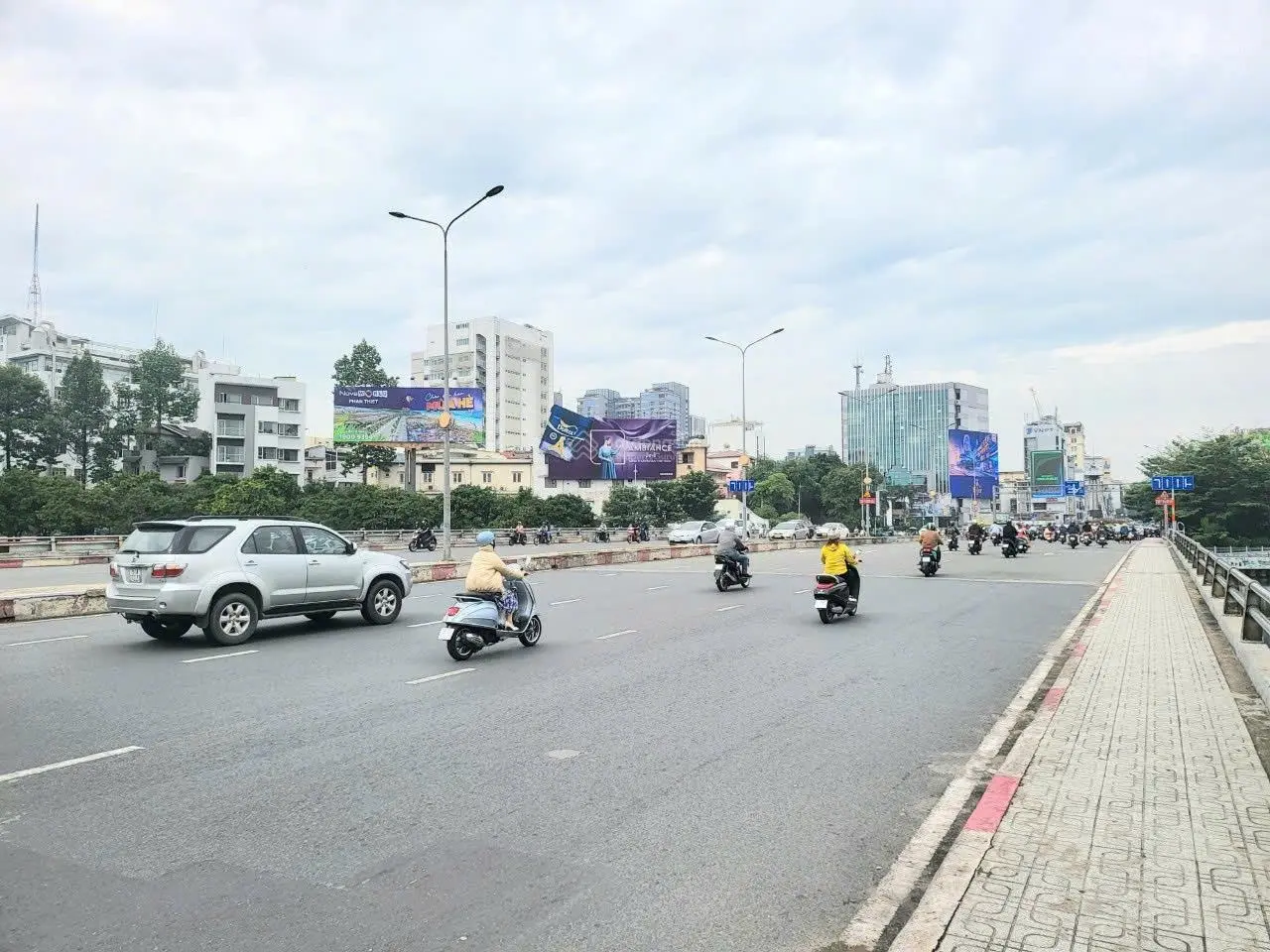 Bán mặt tiền Võ Văn Kiệt - Cầu Kho Quận 1 - 14x30m - 386 m2 - CTXD: Hầm 8 tầng - Giá chỉ 85 tỷ