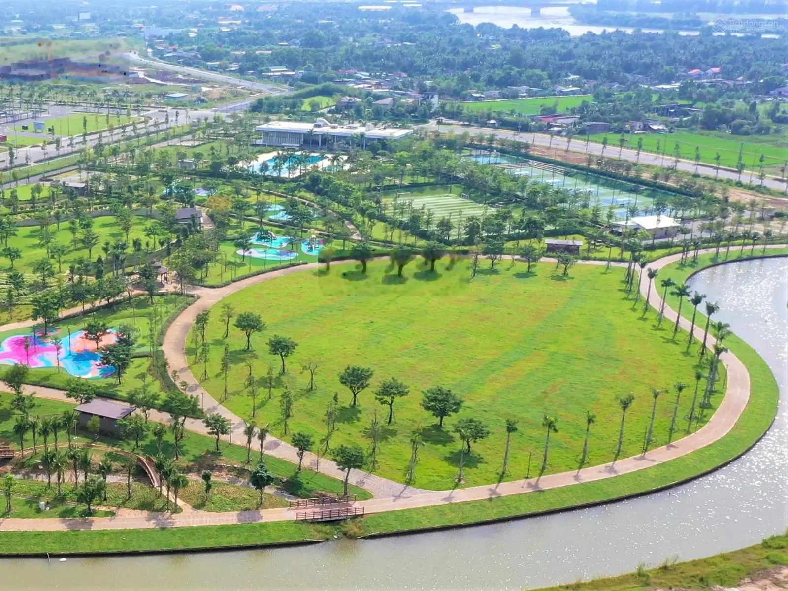 HOT-CĂN GÓC Biệt thự Park Village Giá chỉ 17 Tỷ (300m2) Thanh toán 24 Tháng. Hotline 0906 499 ***