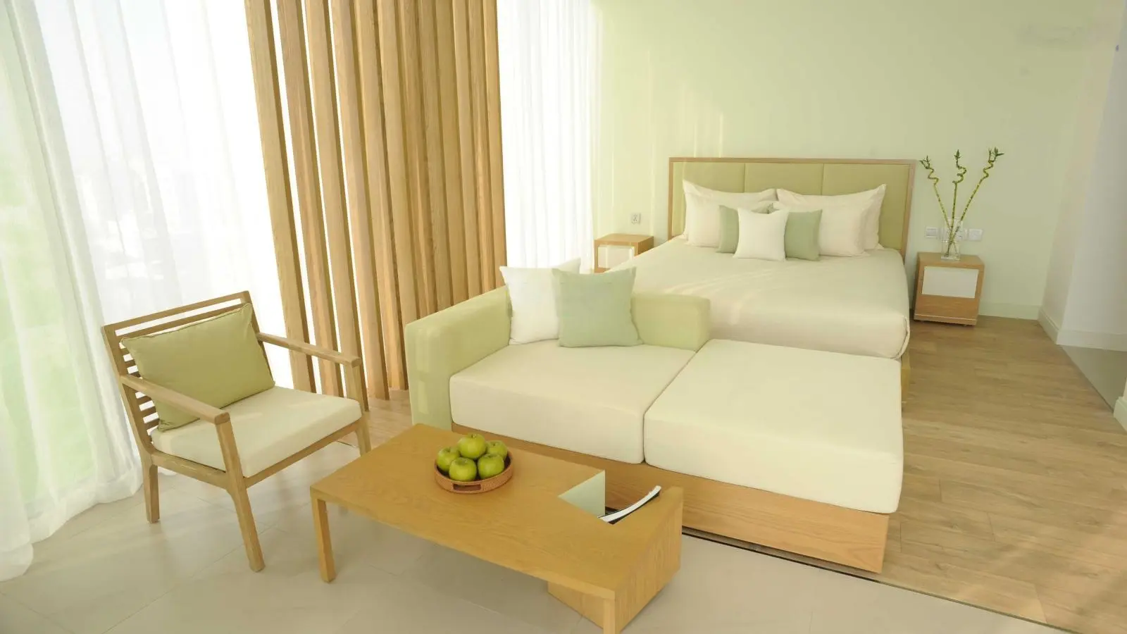 Bán căn studio 37m2 tặng gói nội thất mới 100%