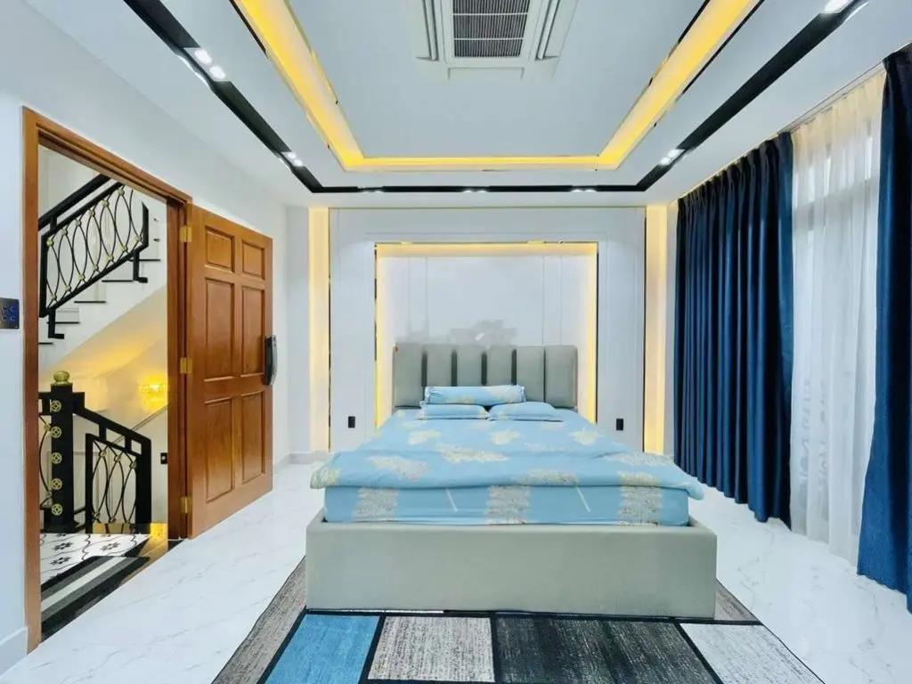 Bán Nhà 56m Trần Đình Xu P.Cầu Kho Q.1
