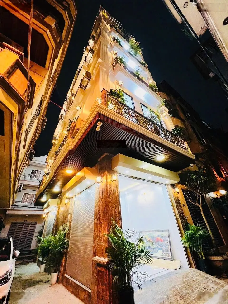 Siêu phẩm Trần Quốc Hoàn - Cầu Giấy