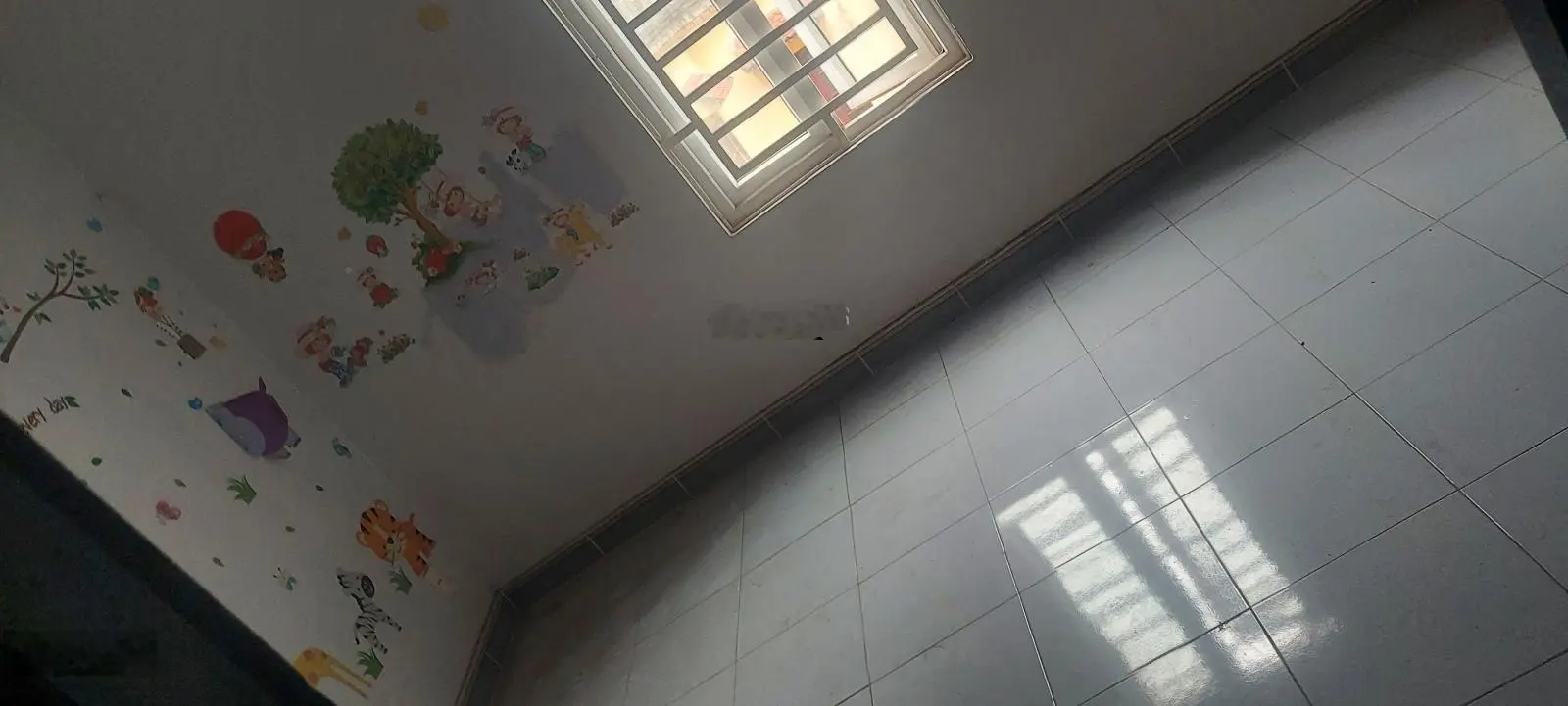 Bán nhà phân lô ngõ 663 Trương Định Hoàng Mai 48m2 MT 4.3m 4 tầng đường trước mặt nhà Morning chạy