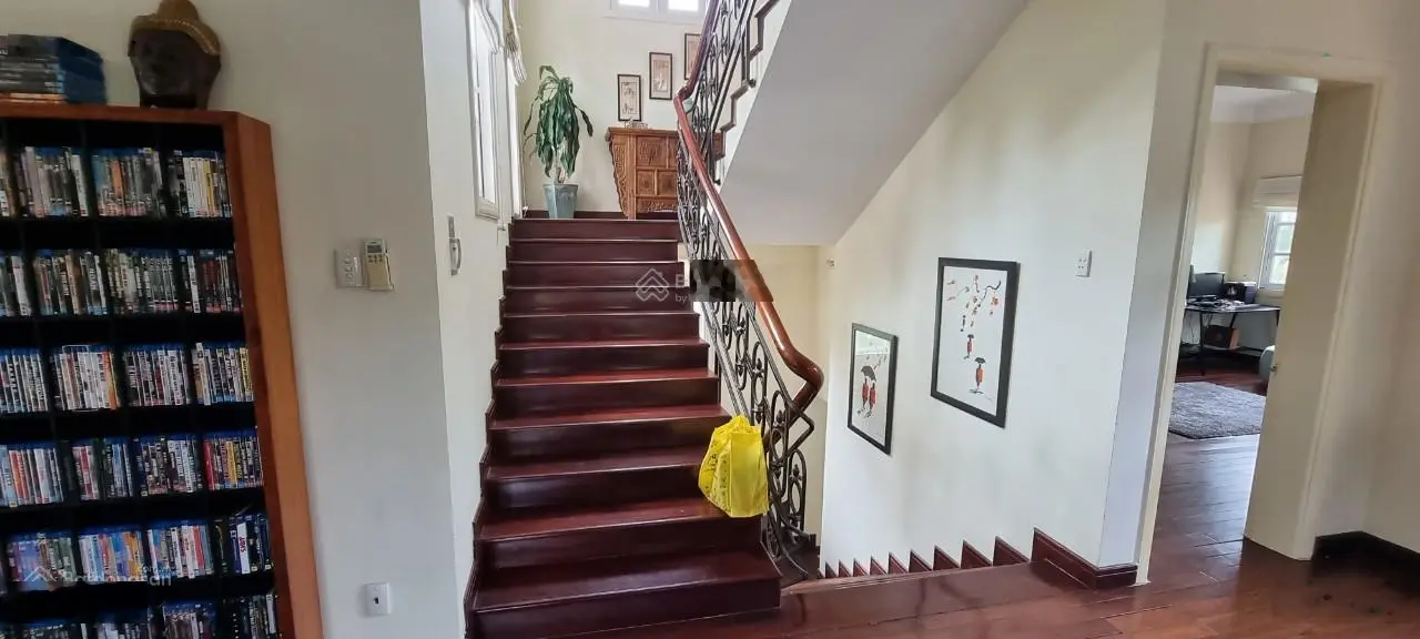 Bán biệt thự đẹp tân cổ điển - hồ bơi, sân vườn - Nguyễn Văn Hưởng, Q2 - 12x22m hầm 3L - 69tỷ TL