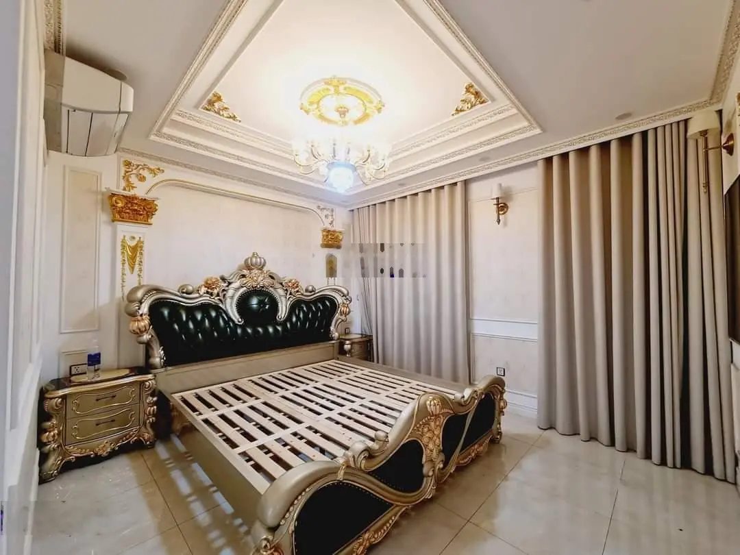 Siêu phẩm mặt phố Trường Chinh lô góc oto dừng đỗ vỉa hè, 50m*7T thang máy MT 5m, KD DT 1.5 tỷ/năm