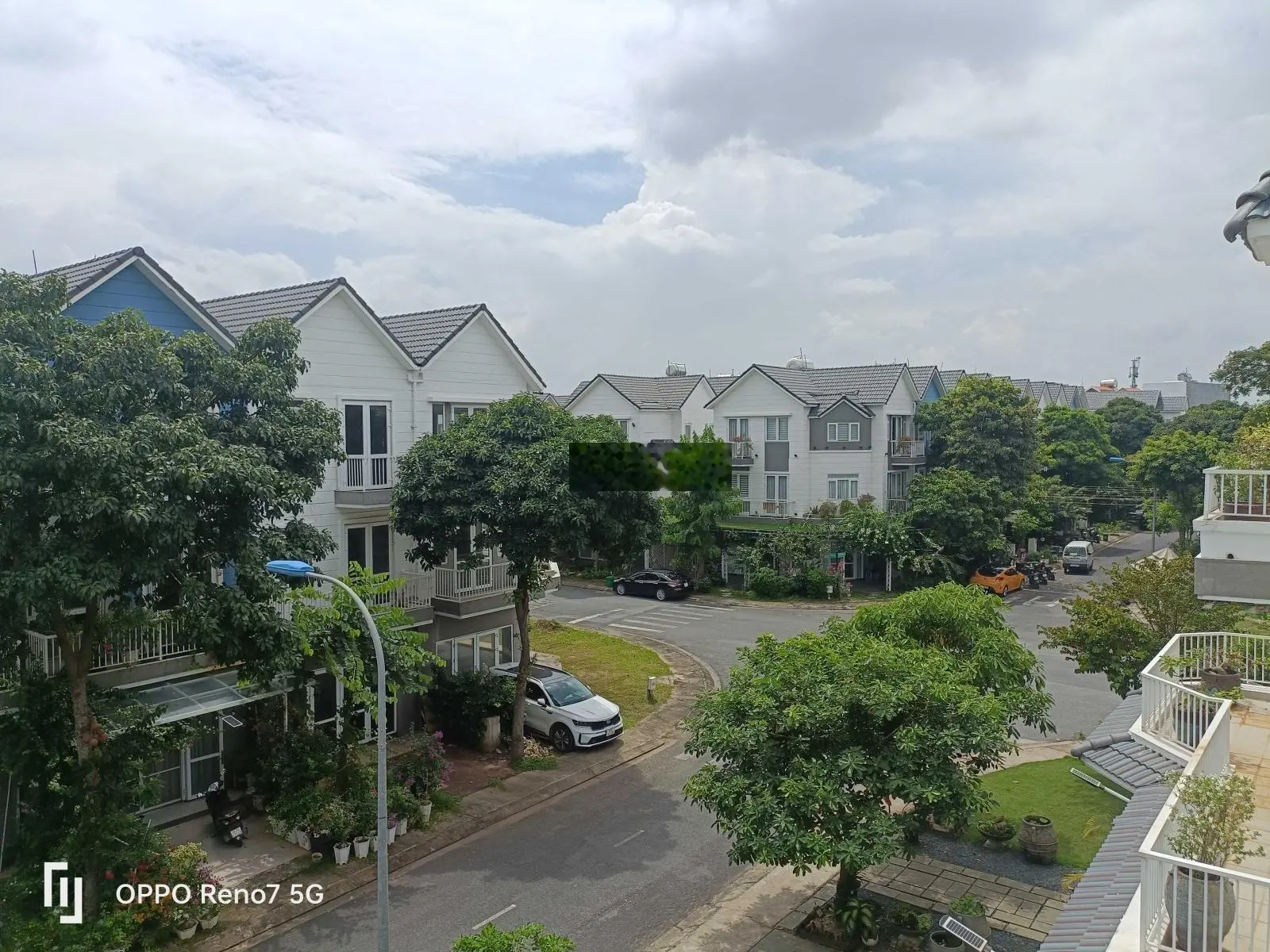 Bán biệt thự đơn lập view hồ Park Riverside, 360m2, có thang máy, 1 trệt 2 lầu, giá chỉ 35 tỷ