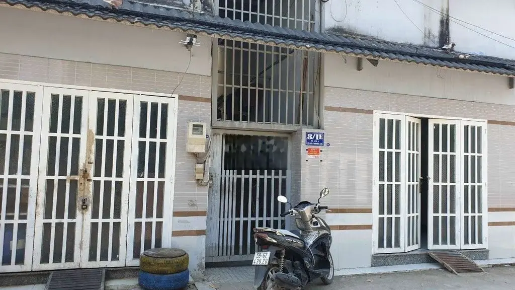 Bán dãy trọ 9 x 20m 10 phòng thu nhập ổn định 18tr xã xuân thới đông