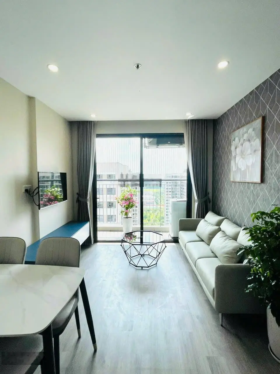 Bán căn hộ 1+1 Vinhomes ocean park, full đồ mới, giá 2,24 tỉ thu net. LH: 0879 703 ***