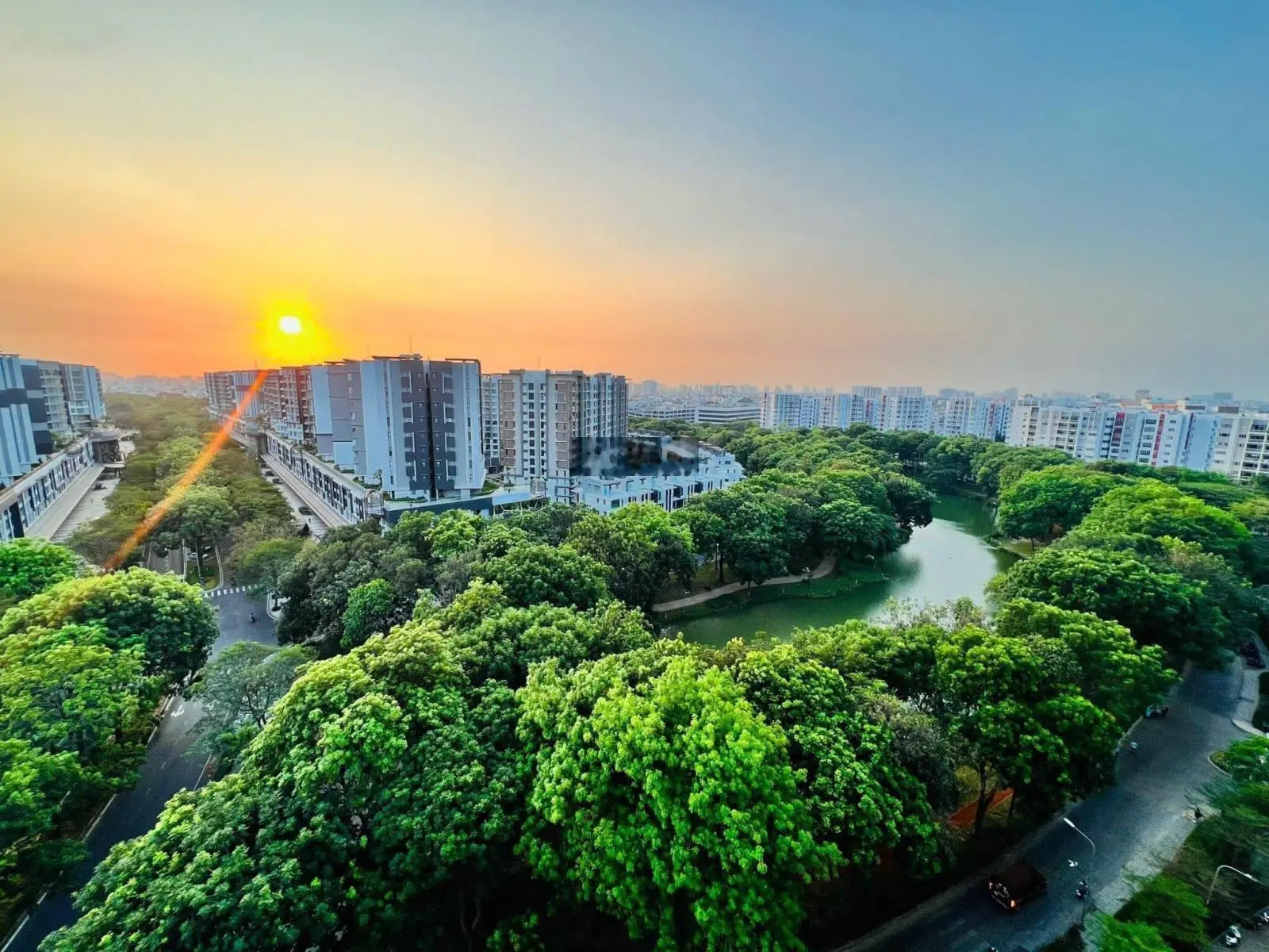 View đẹp nhất Centery - 3PN tháp C6 - 121m2 - View Landmark - Chiết khấu 17% - Nhận nhà ngay