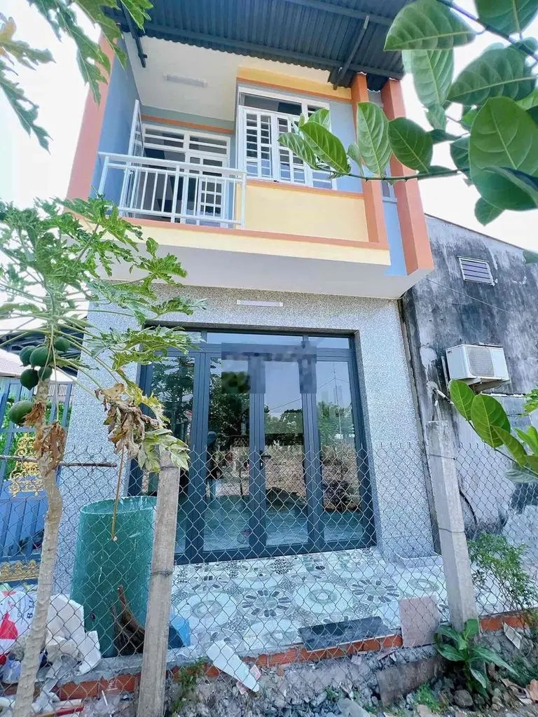 Nhà 1 Lầu Đẹp- 5x 10m2 Ngay QL50 Tân Kim, Tặng Nội Thất Sổ Hồng Riêng