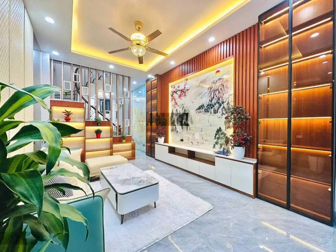 Siêu Phẩm Nhà Đẹp Thái Thịnh Đống Đa , Ngõ Rộng 3m , Cực Kỳ Thoáng Nhà Mới 50M , 5 Tầng , 6 Ngủ