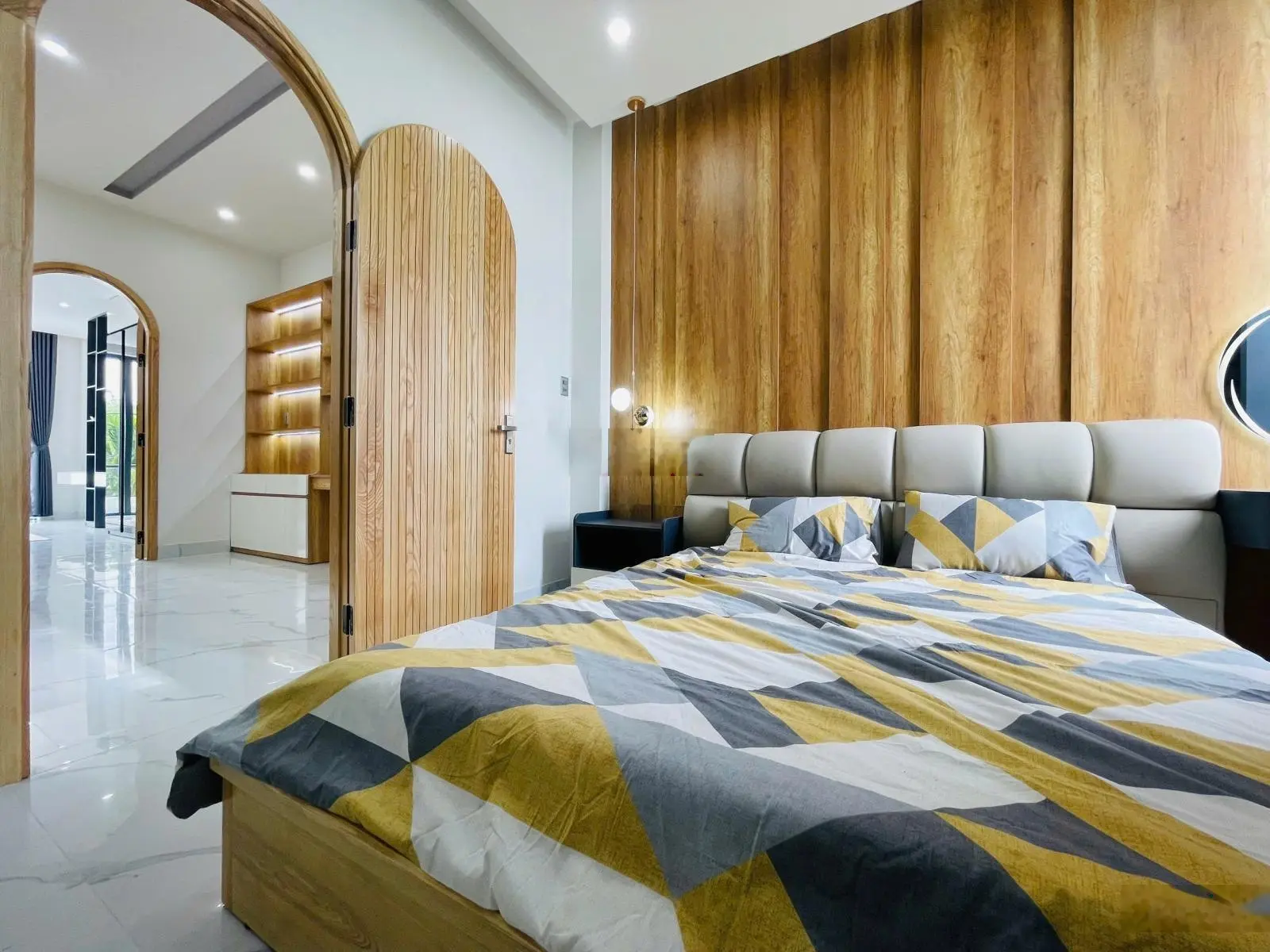 Siêu phẩm 3 tầng Phú Thạnh 10, Hòa Minh, Liên Chiểu gần Biển | Có gara ô tô, Full nội thất xịn xò
