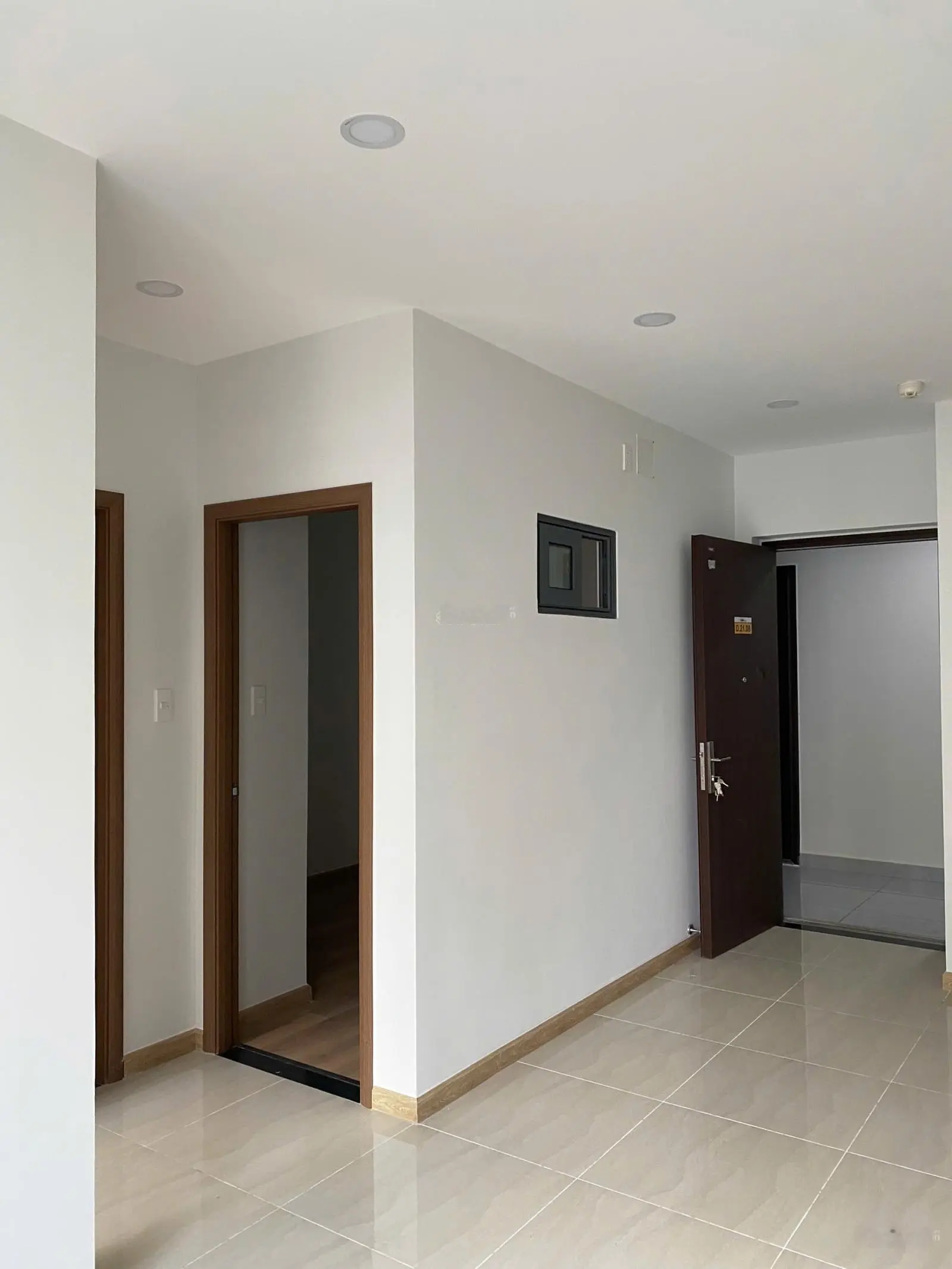 Bán căn 2PN1WC - Giá chỉ 1ty350 - Tầng trung - Bcons garden. Sổ hồng sẵn, Sang tên ngay