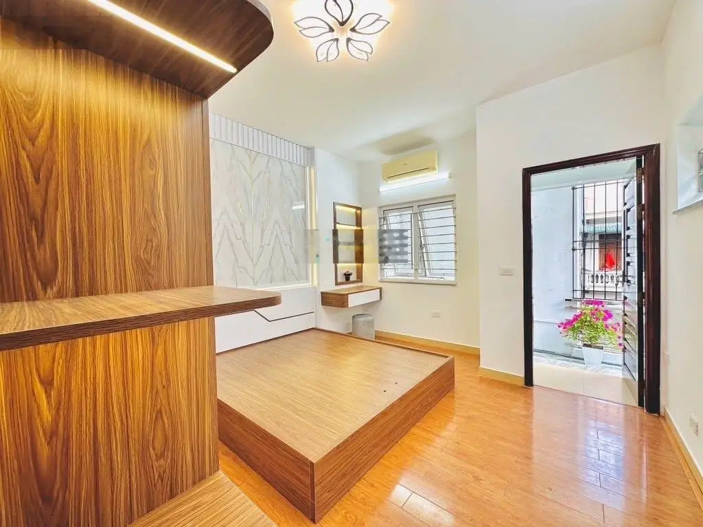 BÁN NHÀ ĐẸP - HUỲNH CUNG, THANH TRÌ Vị trí siêu đẹp 4x tỷ