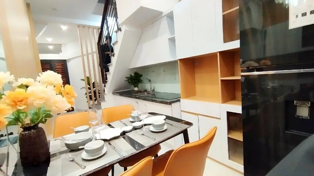 Bán nhà Khâm Thiên, Đống Đa, Dt 25m 4 tầng giá 3.65 tỷ, Nhà đẹp ở ngay, HIẾM