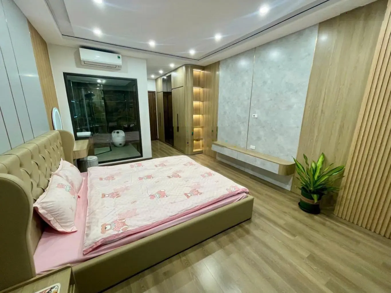 Bán siêu phẩm nhà đẹp Hoàng Như Tiếp - 45m2 x 7 tầng thang máy - full nội thất cao cấp - gần ôtô