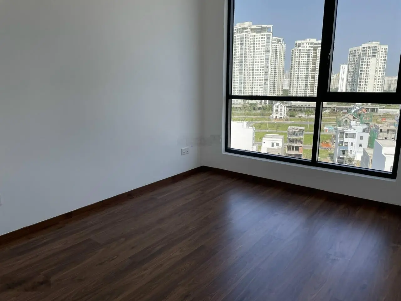 Chuyển nhượng căn hộ 3 phòng ngủ- 104m2 giá tốt nhất tại Dự án ven sông One Verandah Quận 2