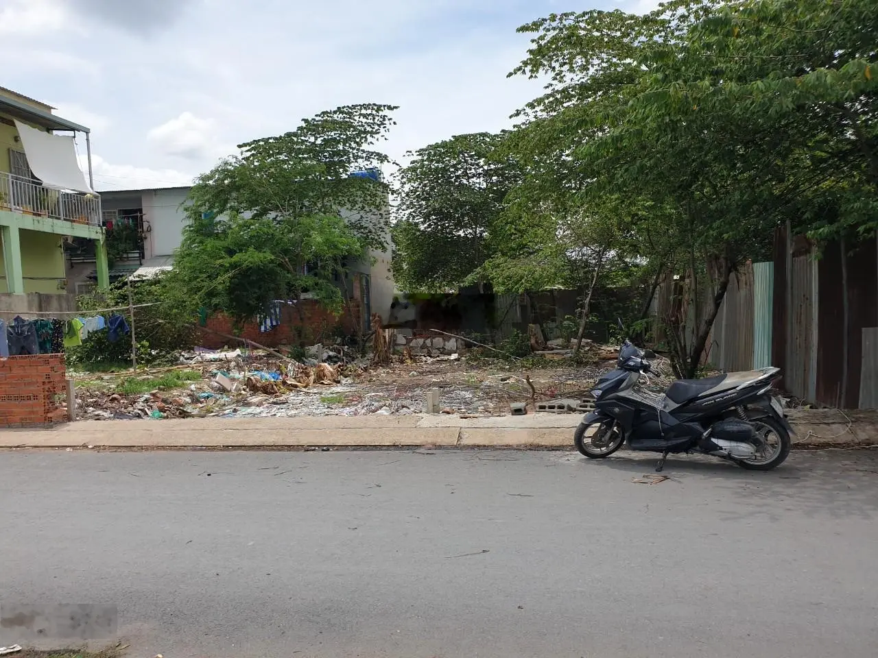 Đất thổ cư DT: 5 x 20m MT đường thông 6m gần chợ chữ S Trần Văn Mười
