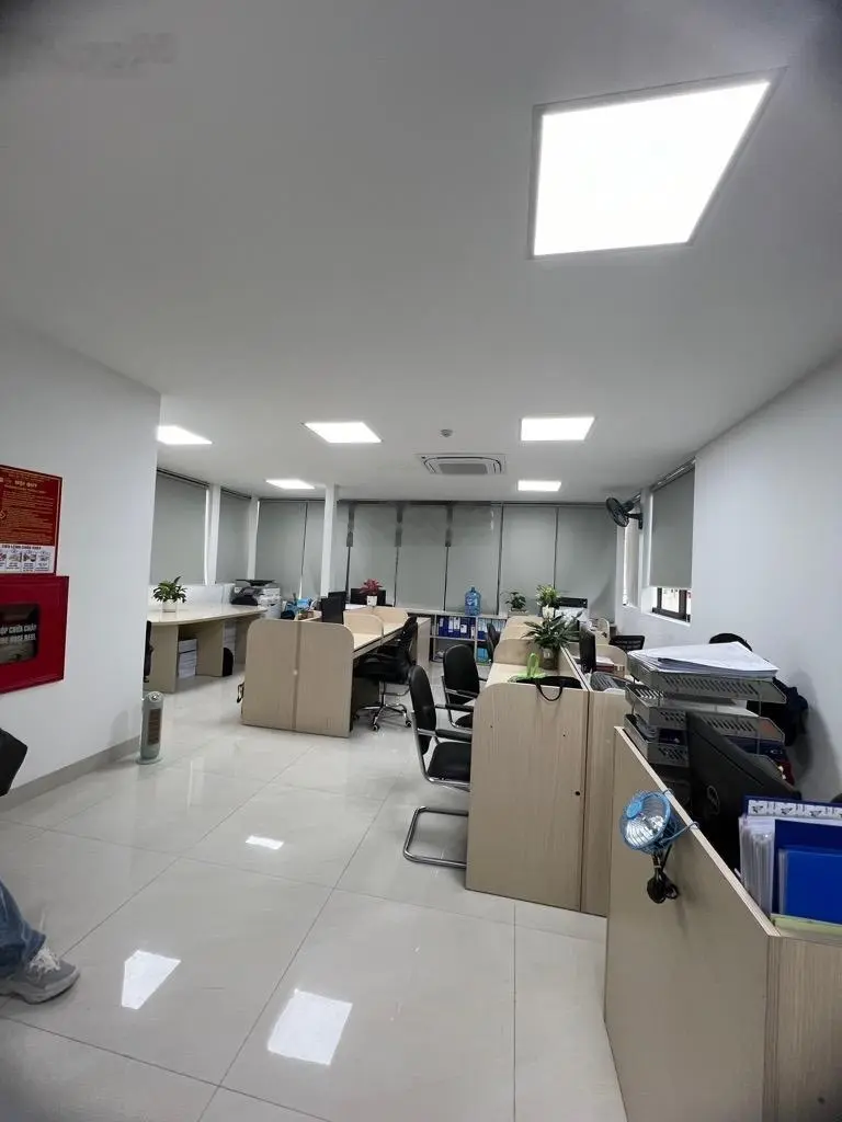 Bán tòa văn phòng phố khuất duy tiến - ngụy như kontum 9 tầng-35 tỷ
