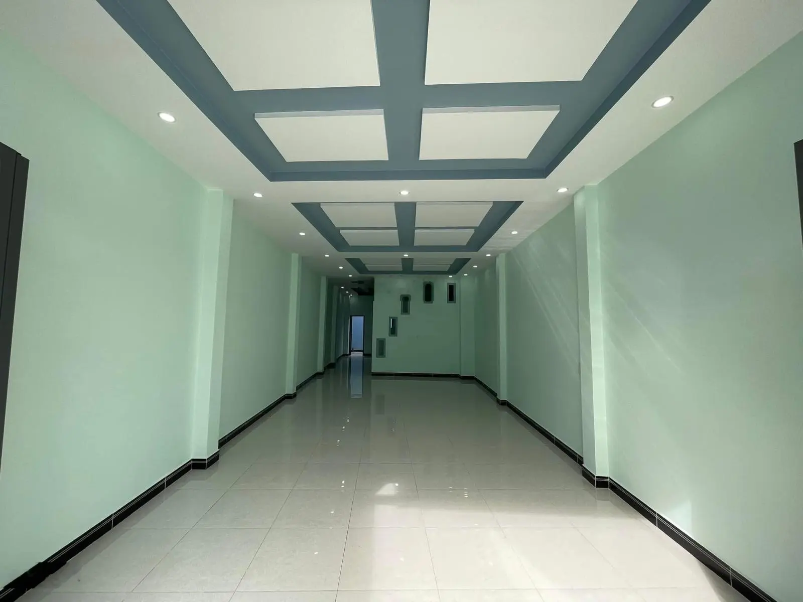Nhà trệt lầu MTKD đường Đỗ Tấn Phong, P. Tân Đông Hiệp, Tp. Dĩ An. DT: 132.6m2. Giá: 4.5 tỷ TL