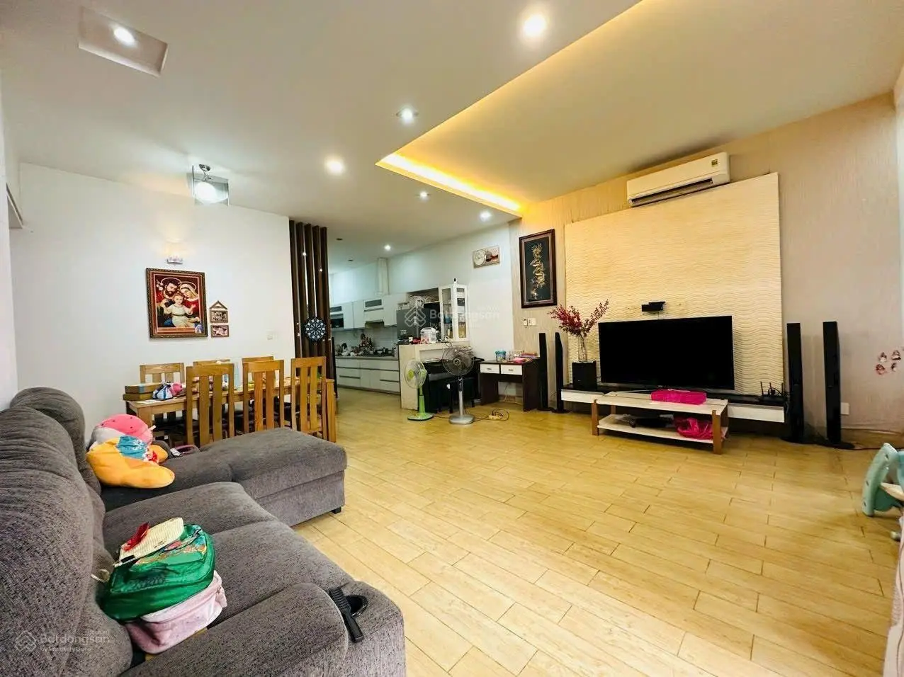 Chính chủ gửi bán nhà Biệt Thự Oasis 1