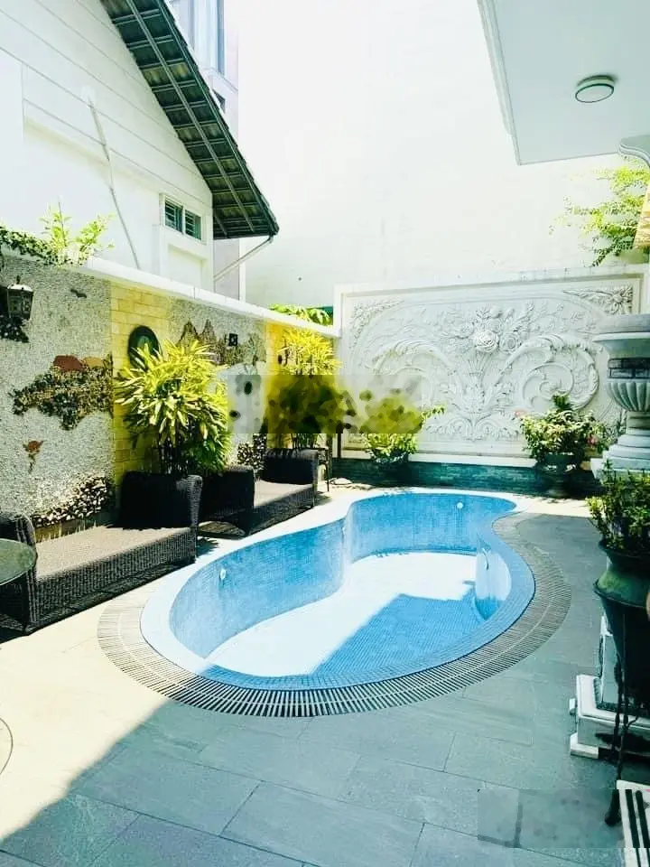 Bán biệt thự đẹp Thảo Điền, Quận 2 DT: 303m2(14mx26m) hầm 3 tầng hồ bơi sân vườn giá 69 tỷ TL