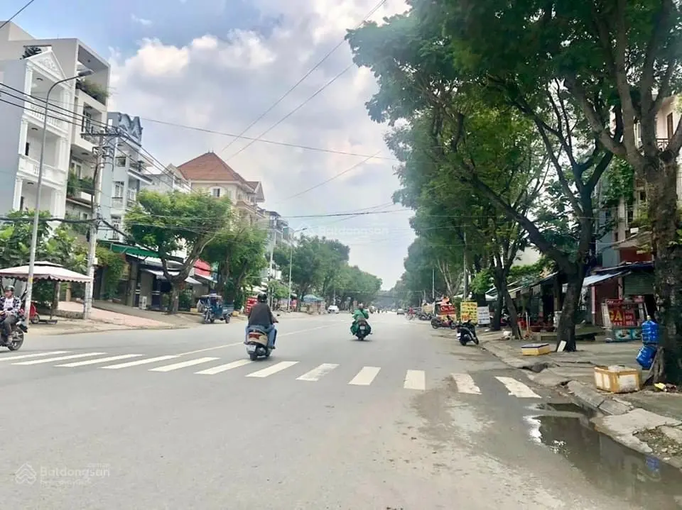 Chính chủ cần bán lô đất ở đường Đặng Thuỳ Trâm phường 13 Quận Bình Thạnh