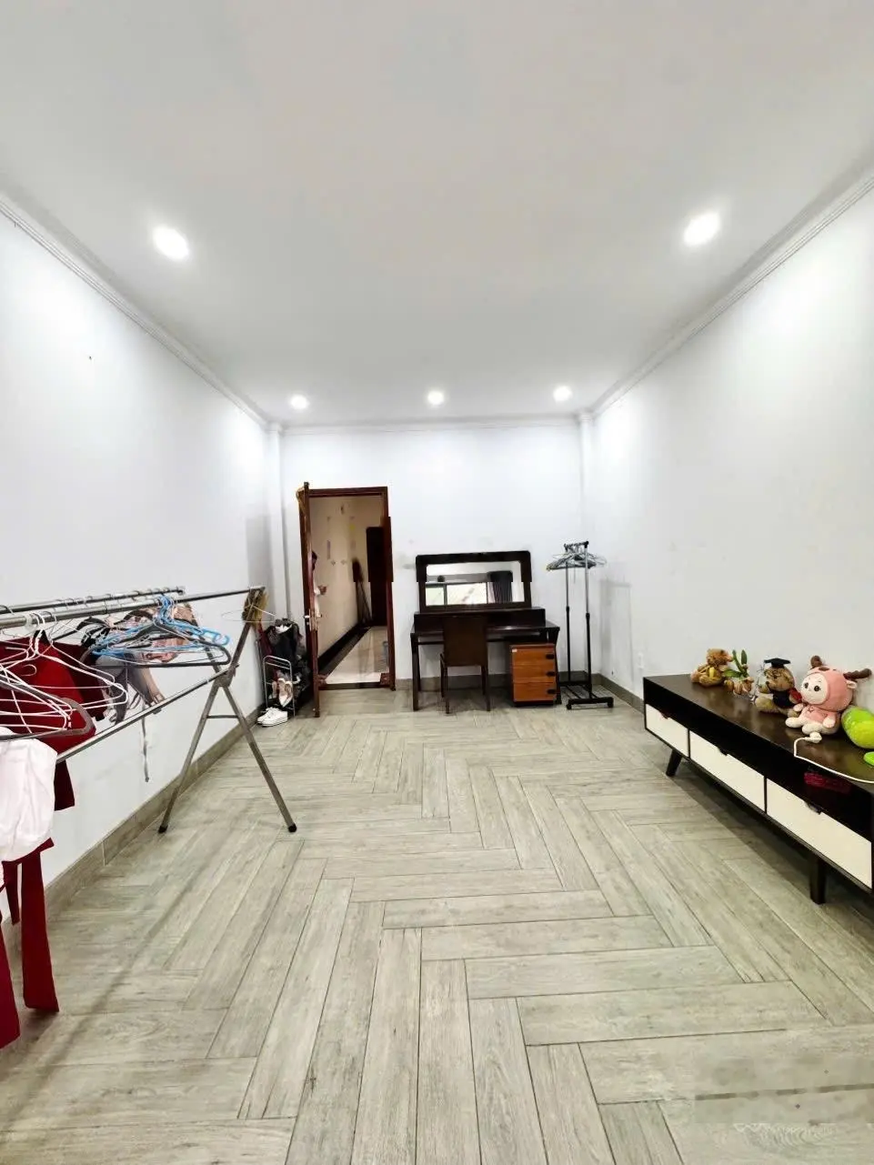65m2 - hẻm xe hơi vào nhà 4 tầng Nguyễn Cửu Vân - Bình Thạnh chính chủ ở nhà cực đẹp bán chỉ 12 tỷ