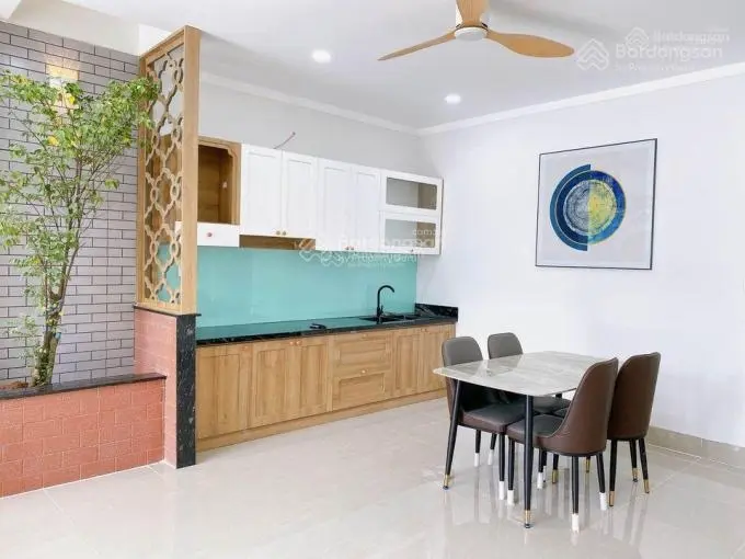 Cần bán gấp căn Thích Quảng Đức 56m2 giá chỉ 2tỷ sổ hồng riêng đang cho thuê 12tr/tháng