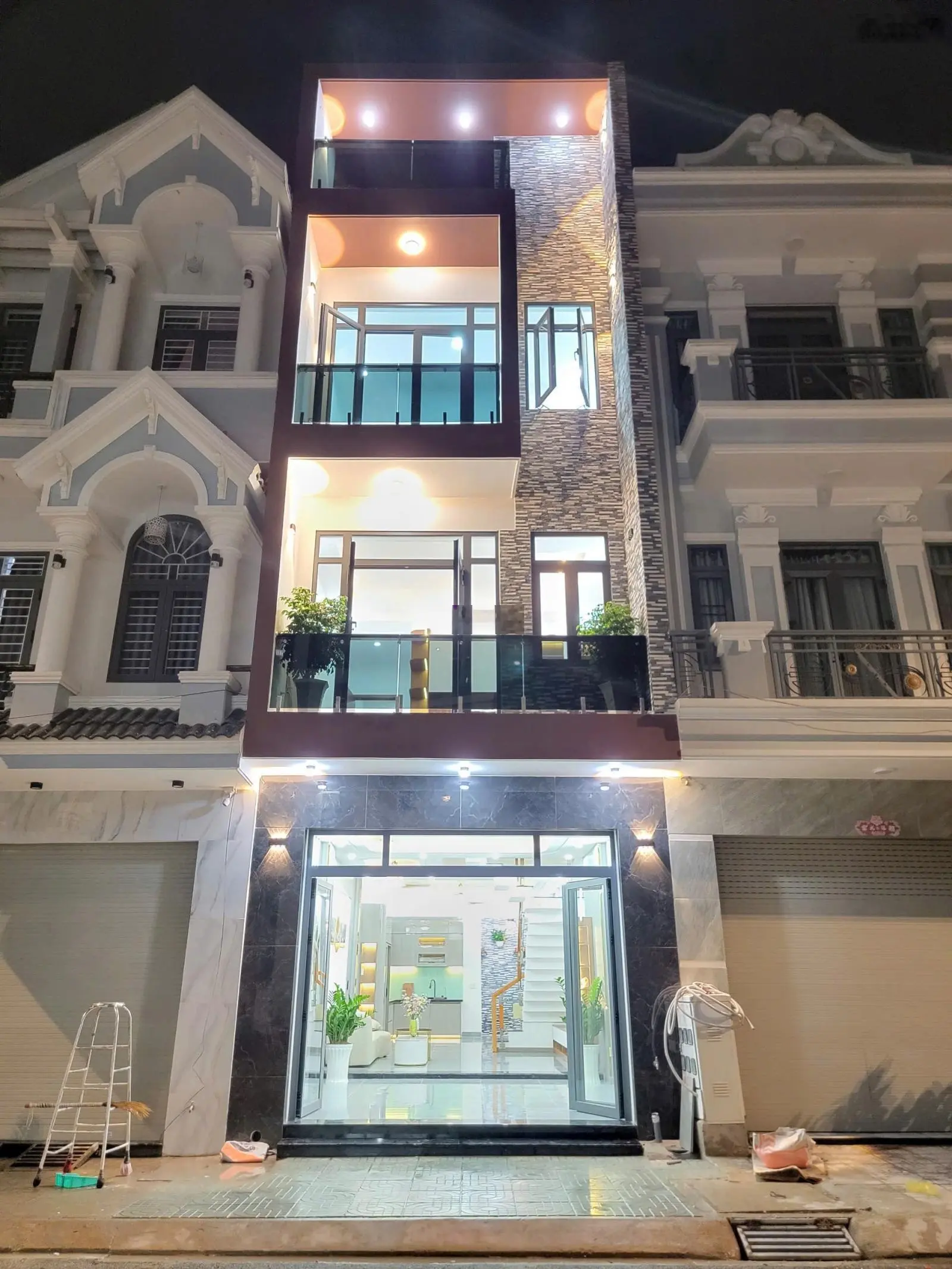 Bán nhà 1 trệt 2 lầu 67,5m2(4,5x15) tặng full nội thất gần vòng xoay an phú KDC An Phú 1, p. An Phú