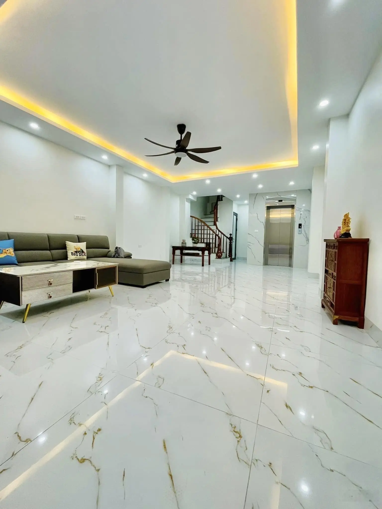 Bán nhà phố Đặng Văn Ngữ Trung Tâm Đống Đa 30M Ra Ô Tô Tránh Nhà Mới 6 Tầng Thang Máy Như Hình