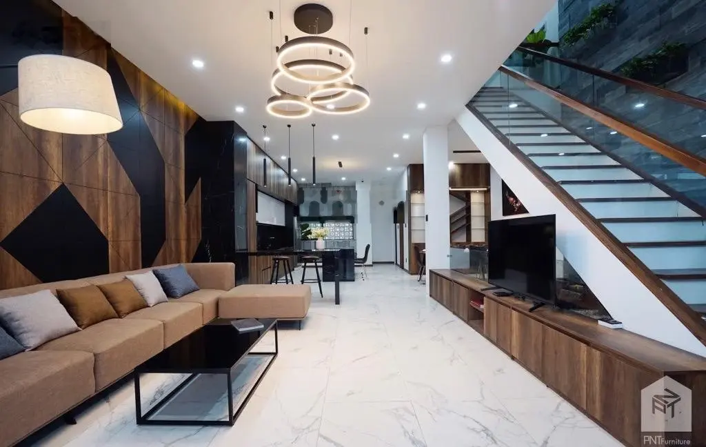 Bán villa mặt tiền Nguyễn Phạm Tuân, được chủ thiết kế tâm huyết, dt 140, ngang 7m - giá 10 tỷ 5 TL