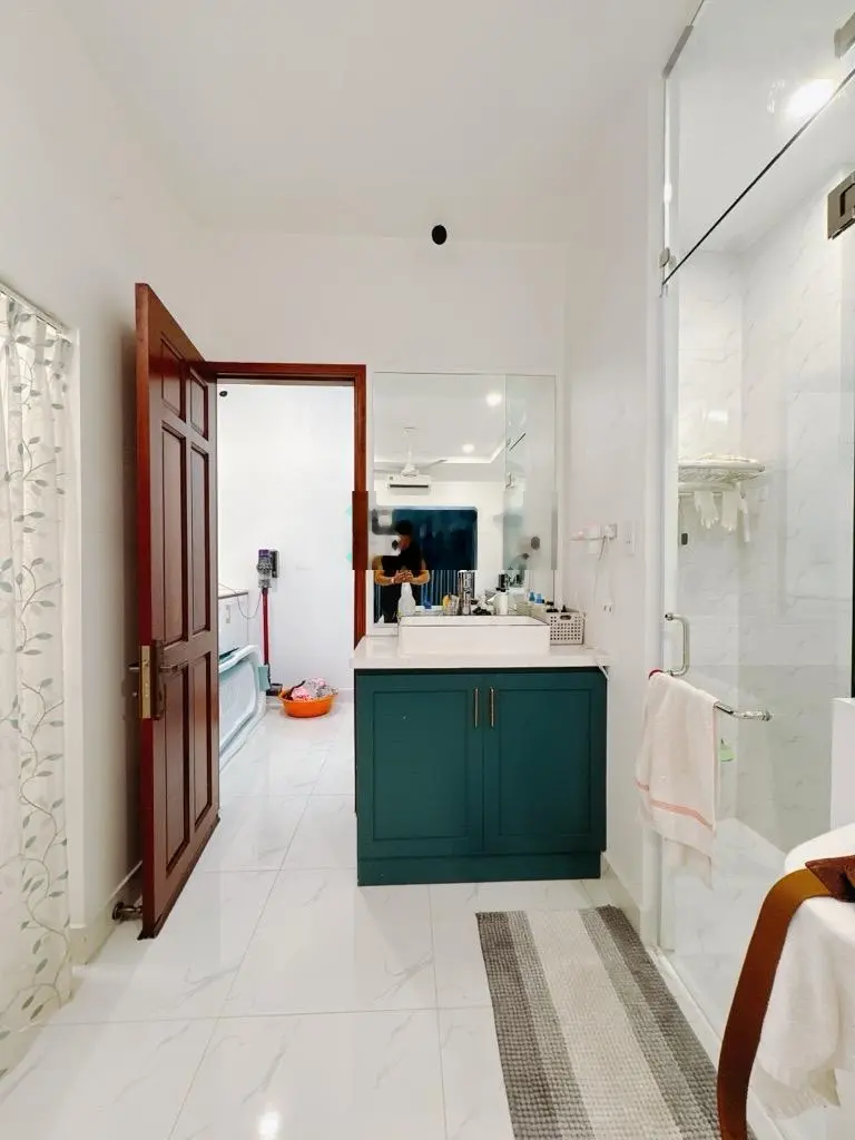 Mặt tiền q4- biệt thự mini - 5 lầu 32m2- ko lộ giới - chỉ 10 tỷ nhỉnh