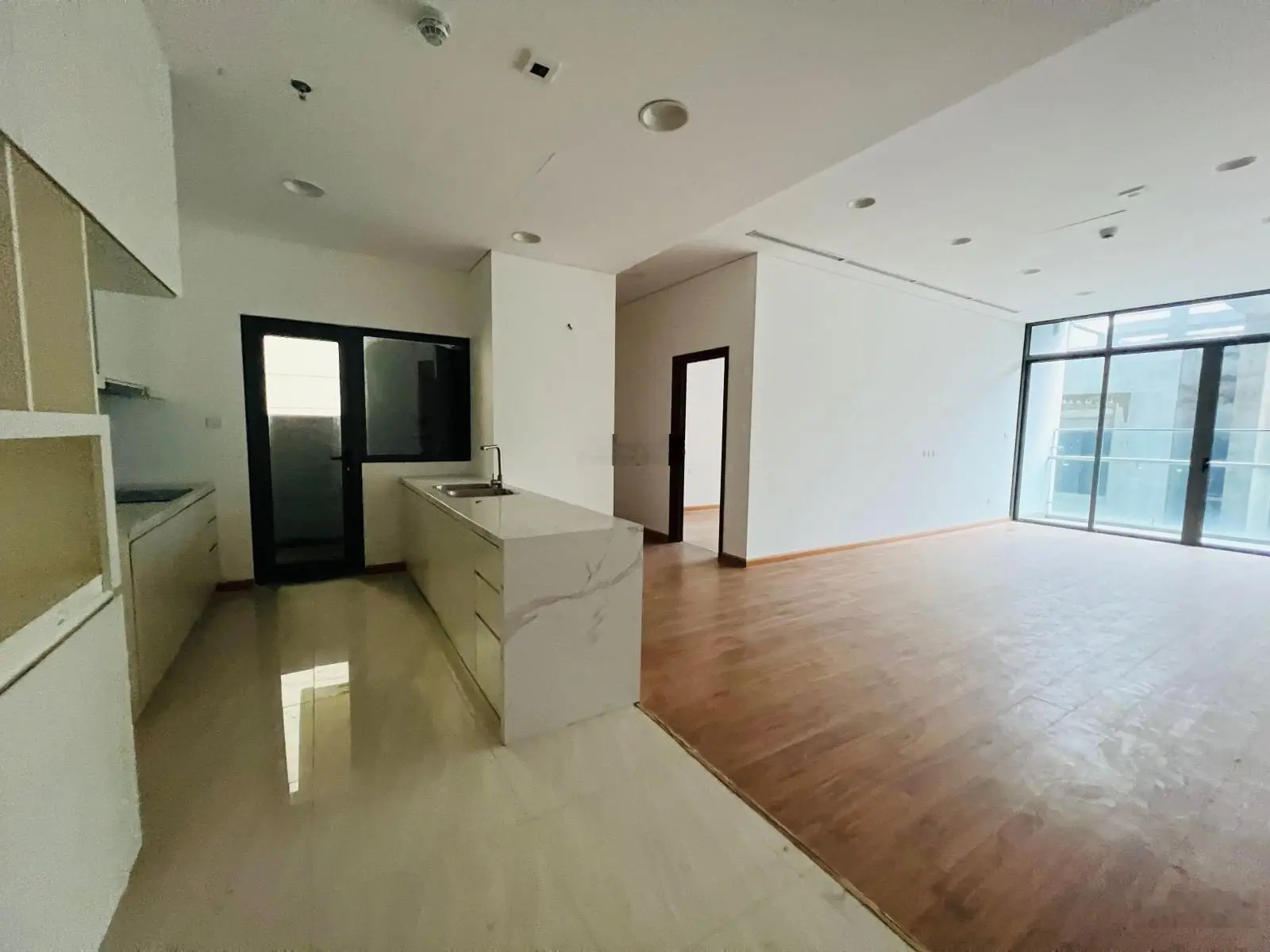 Hotline Dự Án Diamond Park 16 Láng Hạ : 0905 956 *** ( Miễn Môi Giới )