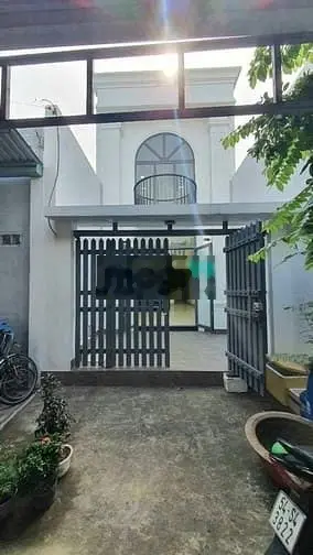 P. Linh Trung, gần sát PVĐ, HXH, nhà 97 m2 2 tầng bán gấp chỉ 5.1 t.ỷ.